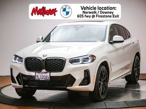 Certified 2024 BMW X4 xDrive30i w/ Premium Package AWD/4WD image 1