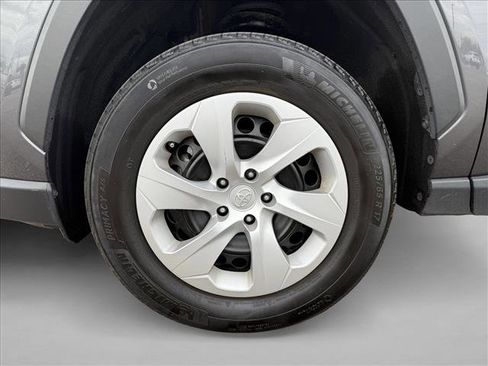 Used 2024 Toyota RAV4 LE image 23