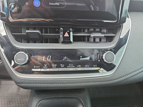 Used 2024 Toyota Corolla SE FWD image 23