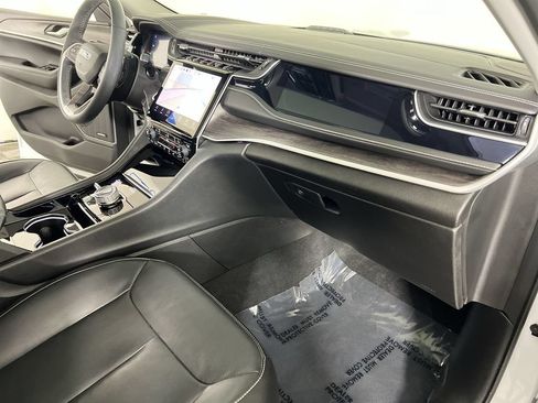 Used 2022 Jeep Grand Cherokee Limited 4xe AWD/4WD image 31