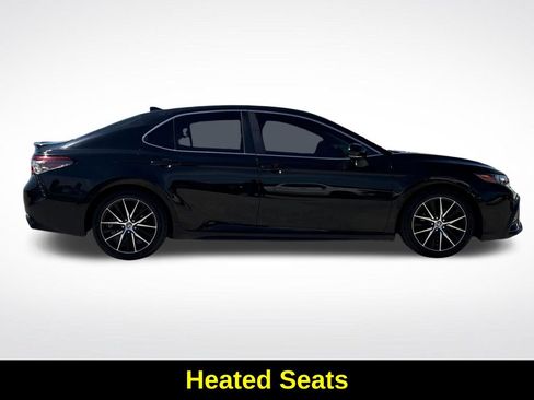 Used 2021 Toyota Camry SE w/ Cold Weather Package AWD/4WD image 10