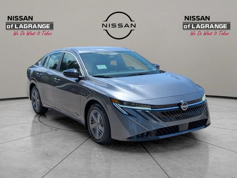 New 2026 Nissan Sentra S w/ Floor Mat Package FWD image 3