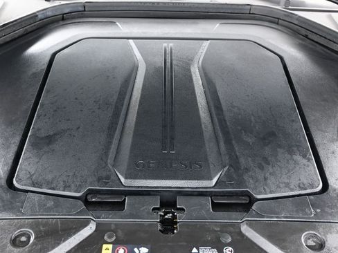 Used 2024 Genesis Electrified GV70 Advanced image 41