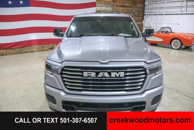 Used 2025 RAM 1500 Laramie w/ Laramie Southwest Edition AWD/4WD image 3