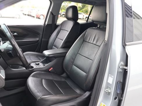 Used 2020 GMC Terrain SLT w/ GMC Pro Grade Package AWD/4WD image 14