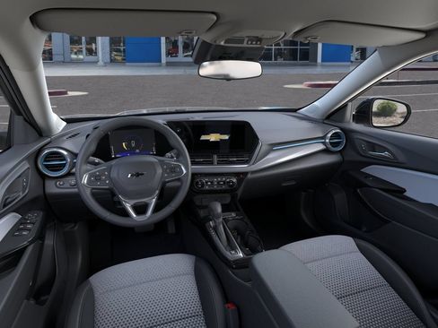 New 2026 Chevrolet Trax LT w/ Midnight Edition FWD image 40