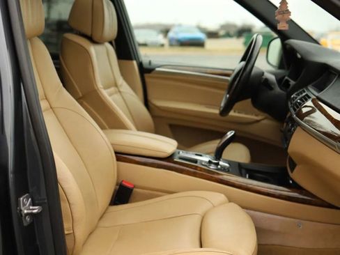 Used 2011 BMW X5 xDrive50i AWD/4WD image 48