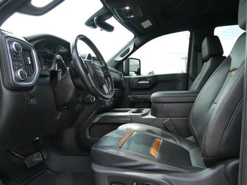 Certified 2021 GMC Sierra 1500 AT4 w/ AT4 Premium Package AWD/4WD image 29