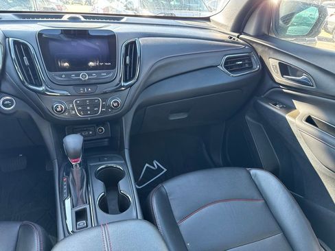 Used 2023 Chevrolet Equinox RS w/ RS Leather Package image 34