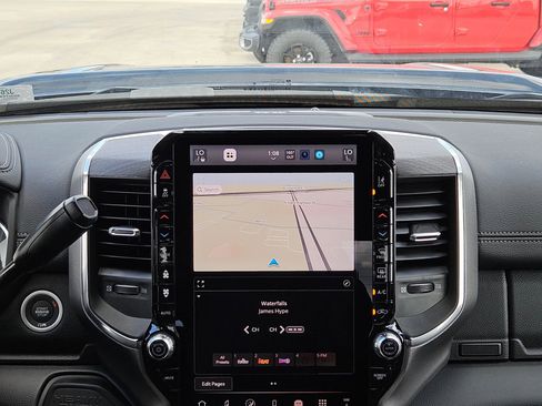 New 2026 RAM 2500 Laramie image 16