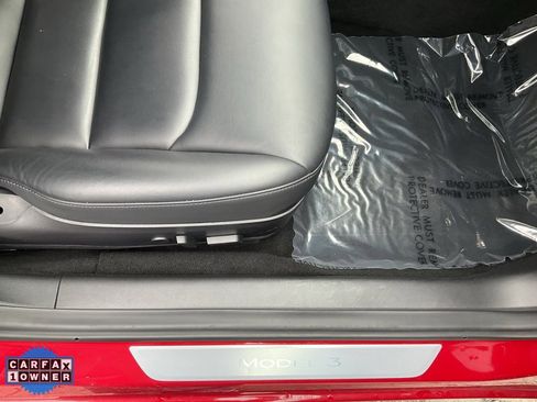 Used 2018 Tesla Model 3 Performance image 59