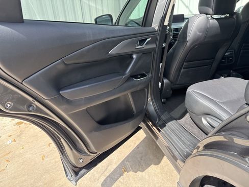 Used 2023 MAZDA CX-9 Touring image 13