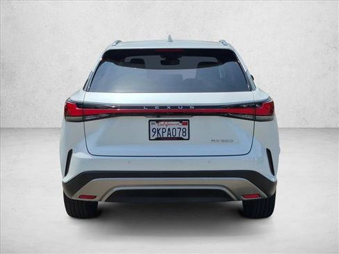 Used 2024 Lexus RX 350 FWD w/ Technology Package image 6