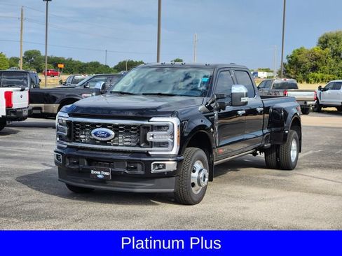 New 2026 Ford F350 Platinum w/ Platinum Plus Package AWD/4WD image 3