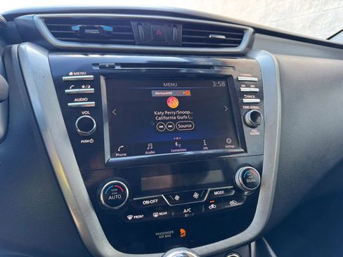 Used 2020 Nissan Murano SV FWD image 21