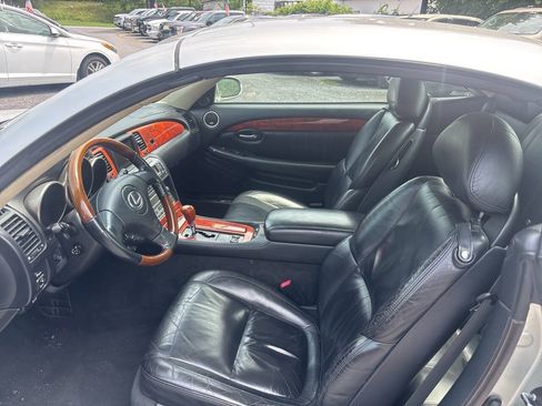 Used 2002 Lexus SC 430 Convertible RWD image 12