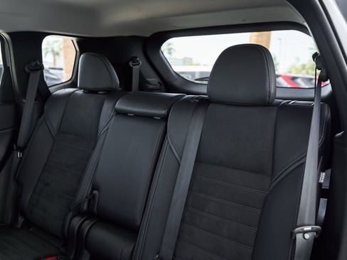 Used 2024 Mitsubishi Outlander SE image 28