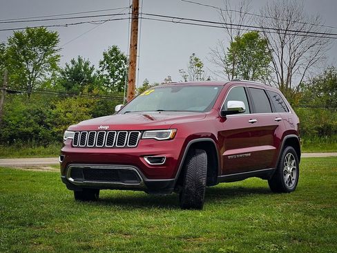 Used 2022 Jeep Grand Cherokee Limited w/ Tech Group AWD/4WD image 7