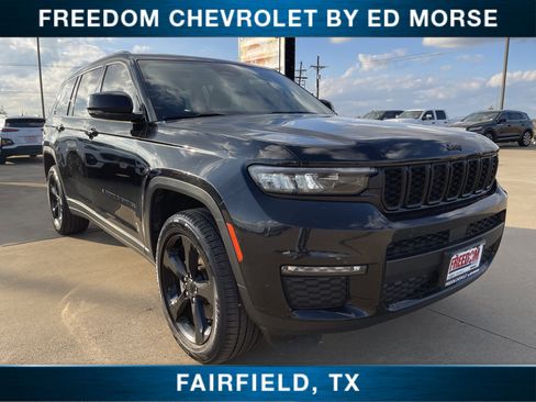 Used 2023 Jeep Grand Cherokee L Limited w/ Black Appearance Package image 1