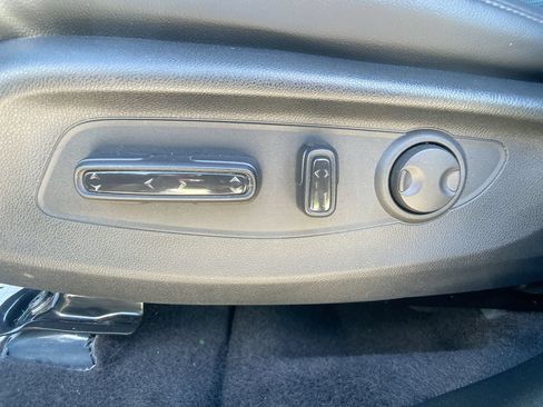 Used 2024 Honda CR-V EX-L image 13