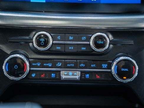 Certified 2023 Ford F150 Lariat w/ Equipment Group 502A High image 27