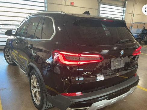 Used 2019 BMW X5 xDrive40i w/ Premium Package 2 image 5