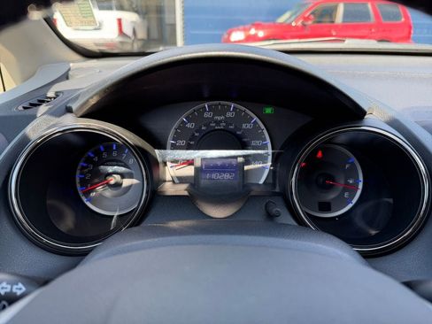 Used 2012 Honda Fit Sport image 14