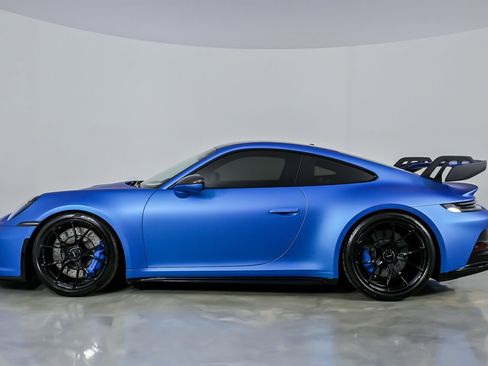 Used 2022 Porsche 911 GT3 image 8