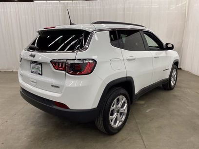 Used 2025 Jeep Compass Latitude