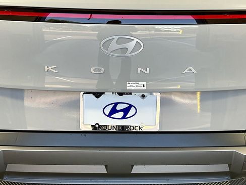 New 2026 Hyundai Kona SEL Premium image 21