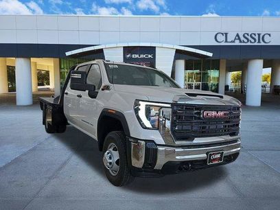 New 2026 GMC Sierra 3500 Pro w/ Convenience Package