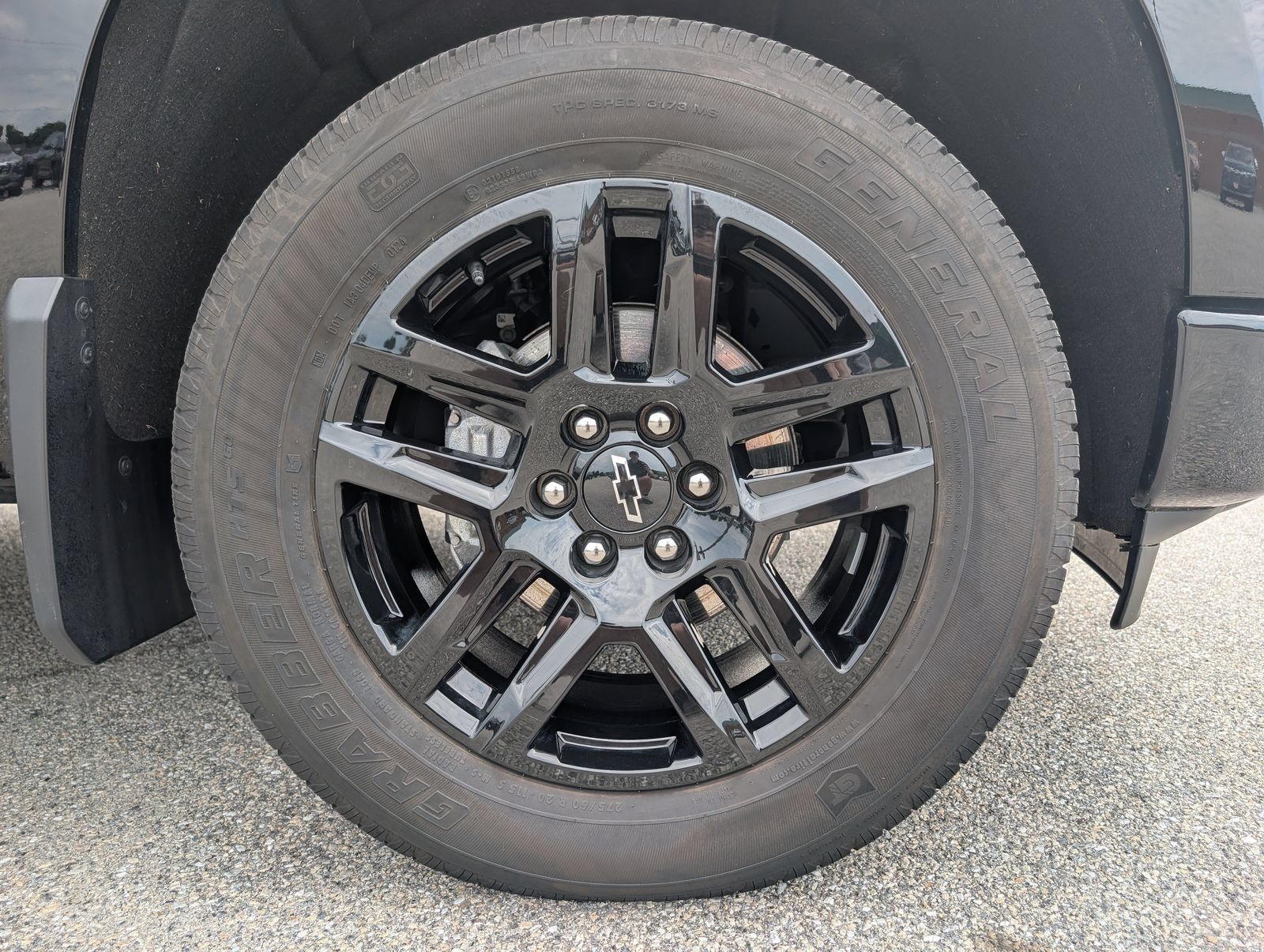 Used 2024 Chevrolet Silverado 1500 RST w/ Convenience Package II AWD/4WD image 9