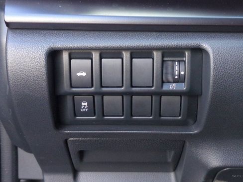 Used 2025 Subaru WRX Premium AWD/4WD image 39