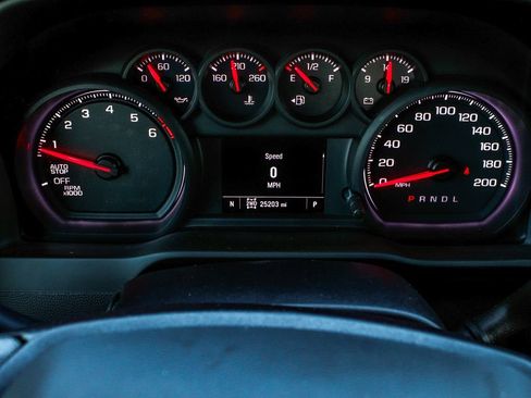 Used 2024 Chevrolet Silverado 1500 Custom AWD/4WD image 16