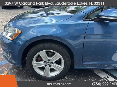 Used 2015 Volkswagen Golf TDI S FWD image 18