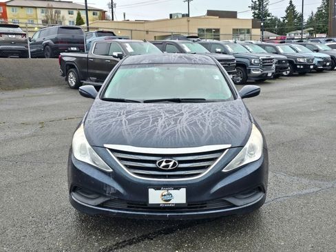 Used 2014 Hyundai Sonata GLS image 2