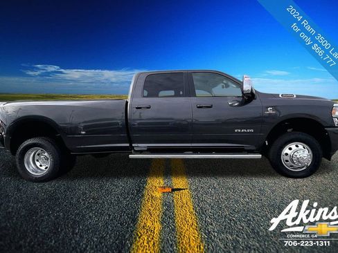 Used 2024 RAM 3500 Laramie w/ Towing Technology Group image 17