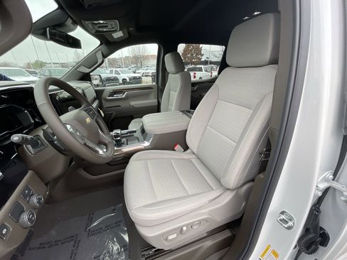 New 2025 Chevrolet Silverado 1500 LT w/ Convenience Package II image 56