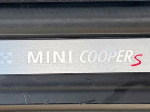 Used 2009 MINI Cooper S image 10