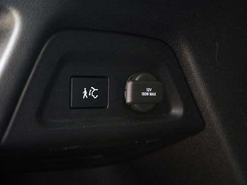 Used 2025 Honda Pilot Black Edition image 45