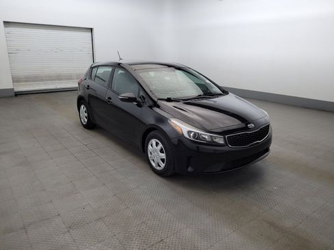 Used 2017 Kia Forte LX FWD image 13