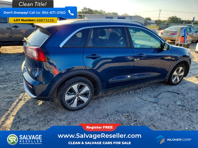 Used 2017 Kia Niro LX FWD image 4