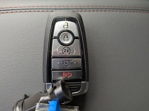 New 2026 Ford Explorer Active w/ Active Comfort Package image 33