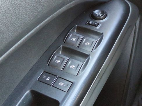 Used 2022 Chevrolet Colorado ZR2 w/ ZR2 Dusk Special Edition image 24