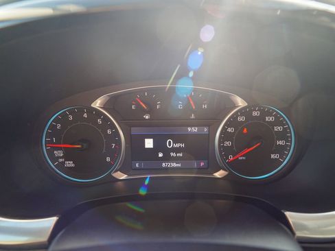 Used 2021 Chevrolet Traverse High Country AWD/4WD image 28