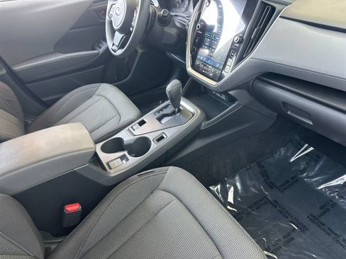Used 2024 Subaru Crosstrek 2.0i Premium w/ Popular Package #3 AWD/4WD image 17