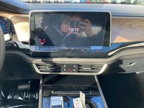 New 2026 Volkswagen Atlas SE image 33