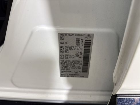 Certified 2024 Nissan Murano Platinum w/ Cargo Package image 39