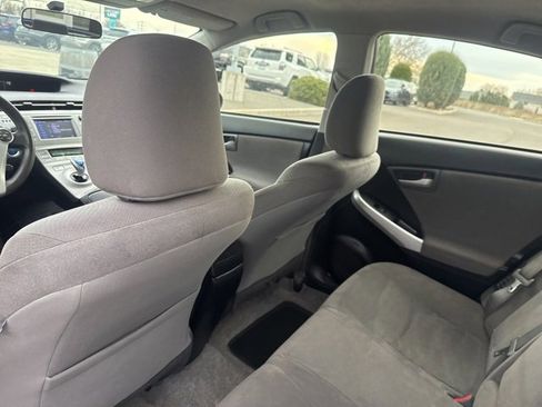 Used 2014 Toyota Prius Two image 19