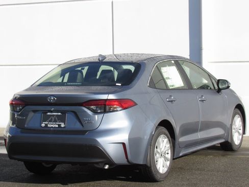 New 2026 Toyota Corolla XLE image 6